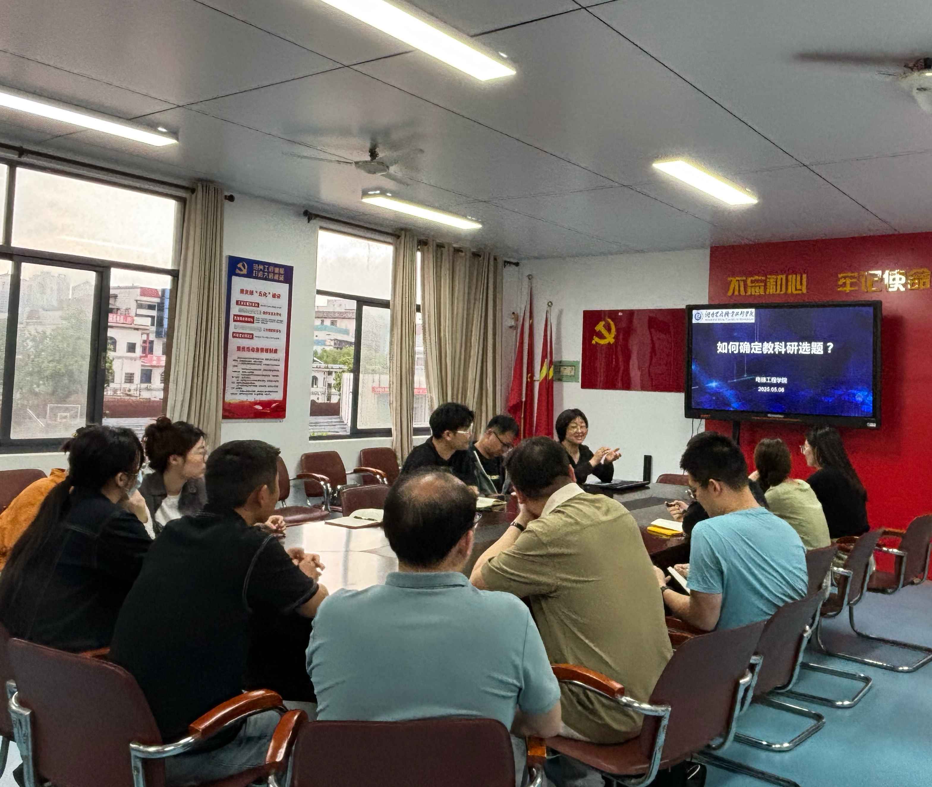 2B7B6B92BACD09DD1ED23447A56E9FBA.jpg 2B7B6B92BACD09DD1ED23447A56E9FBA.jpg